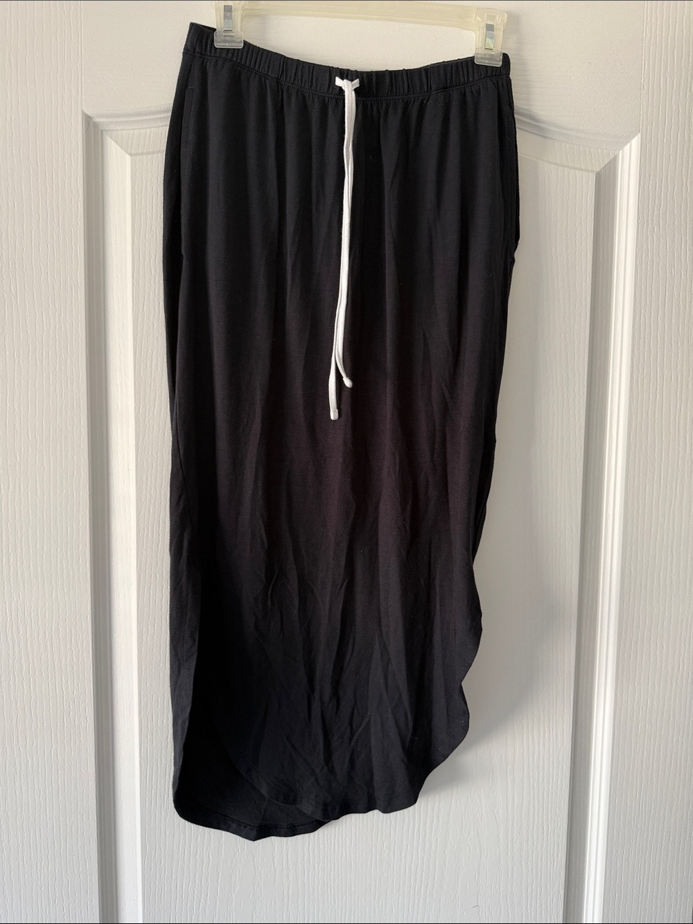 Women's Black High-Low Drawstring Maxi Skirt size small
